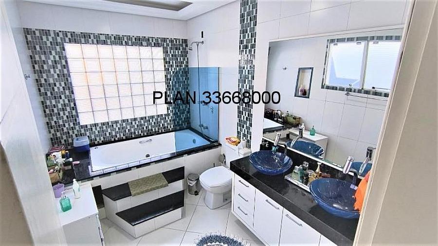CASA NO ECOVILLE 14