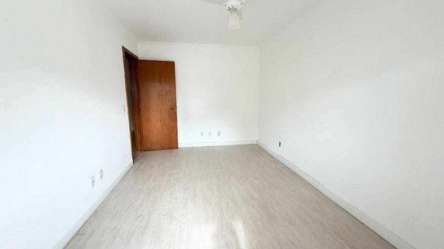 CASA CONDOM�NIO RESIDENCIAL em Porto Alegre - Rio Grande do Sul, Sarandi 20