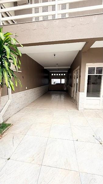 CASA CONDOM�NIO RESIDENCIAL em Porto Alegre - Rio Grande do Sul, Sarandi 7