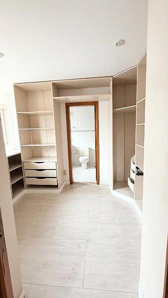 CASA CONDOM�NIO RESIDENCIAL em Porto Alegre - Rio Grande do Sul, Sarandi 19