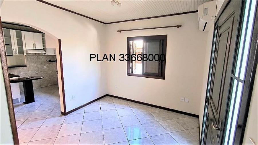 Excelente casa t�rrea com um p�tio amplo. 11