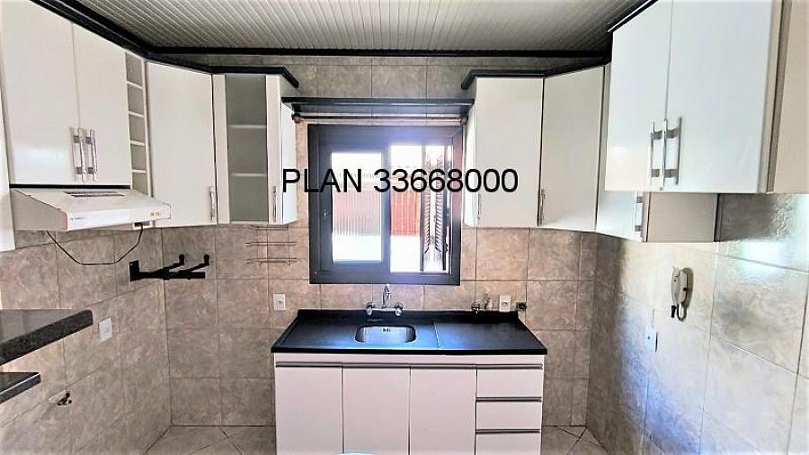 Excelente casa t�rrea com um p�tio amplo. 17