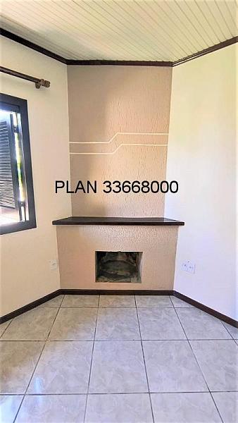 Excelente casa t�rrea com um p�tio amplo. 13