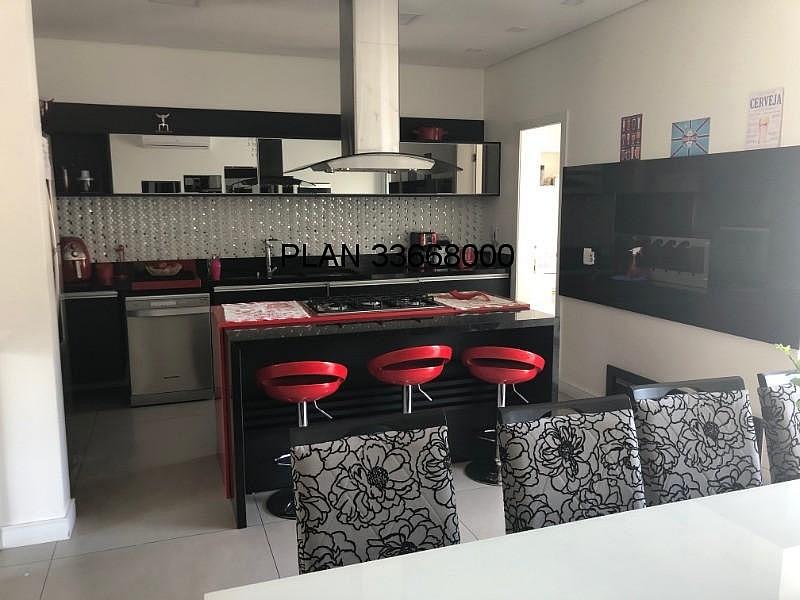 CASA CONDOM�NIO RESIDENCIAL em Porto Alegre - Rio Grande do Sul, Sarandi 5