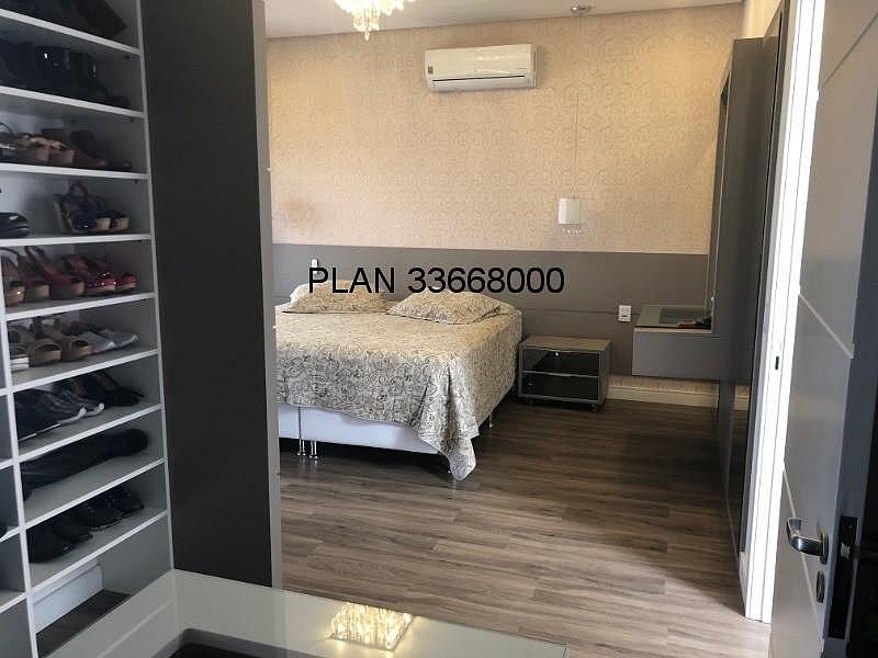 CASA CONDOM�NIO RESIDENCIAL em Porto Alegre - Rio Grande do Sul, Sarandi 32