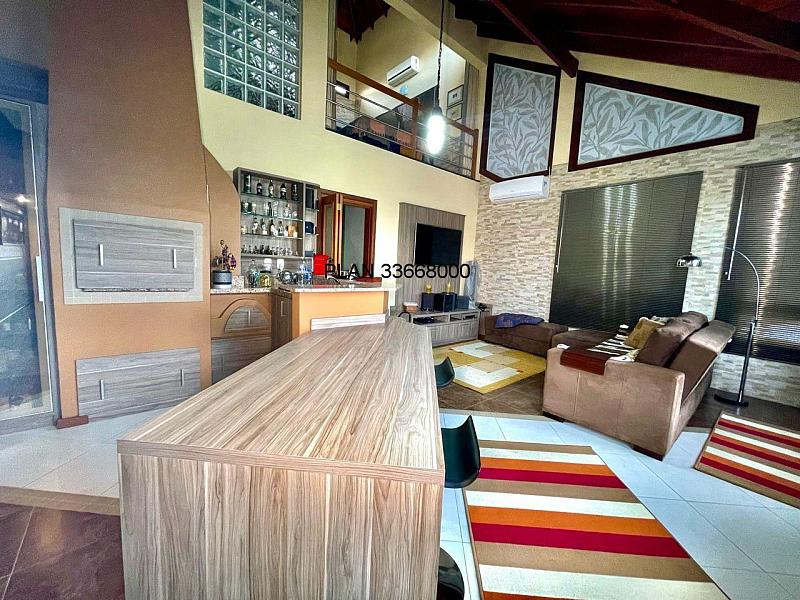 Casa de luxo em condom�nio no Ecoville, Porto Alegre-RS: 3 quartos, 3 su�tes, 3 salas, 4 banheiros, 4 vagas de garagem, 223,97 m�. 32