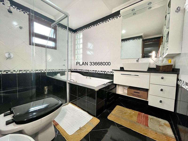 Casa de luxo em condom�nio no Ecoville, Porto Alegre-RS: 3 quartos, 3 su�tes, 3 salas, 4 banheiros, 4 vagas de garagem, 223,97 m�. 28