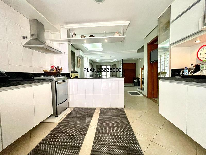 Casa de luxo em condom�nio no Ecoville, Porto Alegre-RS: 3 quartos, 3 su�tes, 3 salas, 4 banheiros, 4 vagas de garagem, 223,97 m�. 9