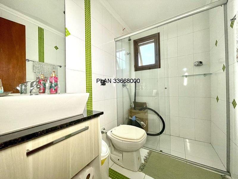 Casa de luxo em condom�nio no Ecoville, Porto Alegre-RS: 3 quartos, 3 su�tes, 3 salas, 4 banheiros, 4 vagas de garagem, 223,97 m�. 25