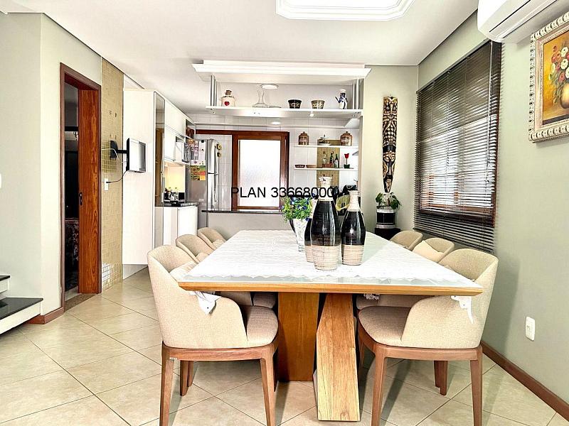 Casa de luxo em condom�nio no Ecoville, Porto Alegre-RS: 3 quartos, 3 su�tes, 3 salas, 4 banheiros, 4 vagas de garagem, 223,97 m�. 12