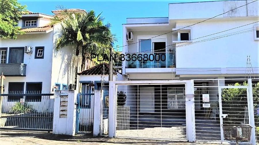 Casa com 03 dormit�rios mobiliada no Ecoville. 31