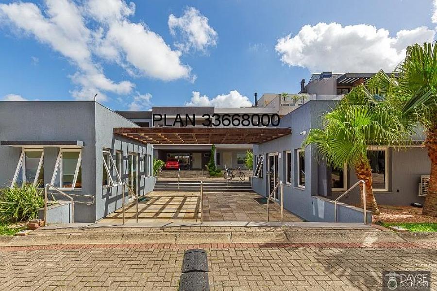 Luxuosa casa em condom�nio no Ecoville, Porto Alegre-RS: 4 quartos, 4 su�tes, 2 salas, 5 banheiros, 3 vagas de garagem, 450m�. Venha conferir! 54