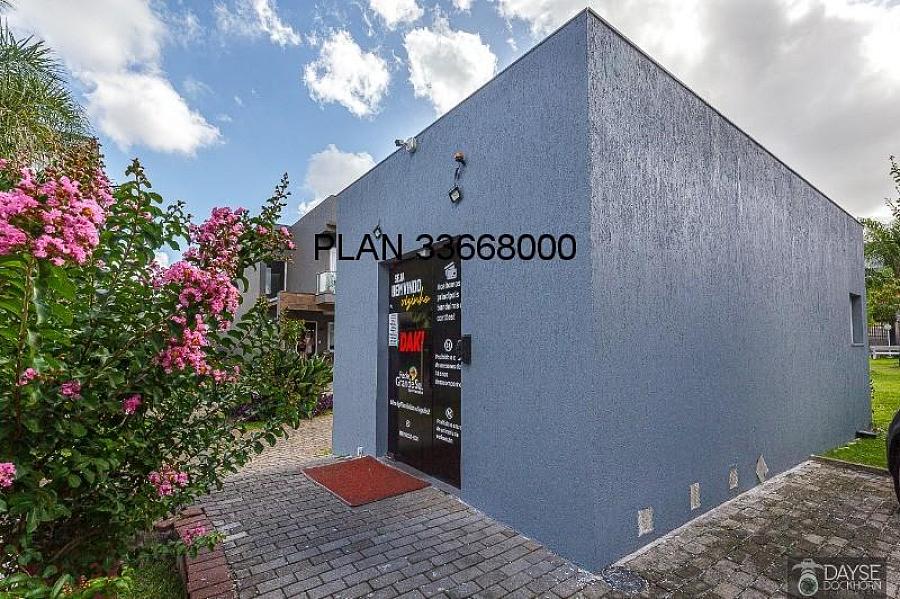 Luxuosa casa em condom�nio no Ecoville, Porto Alegre-RS: 4 quartos, 4 su�tes, 2 salas, 5 banheiros, 3 vagas de garagem, 450m�. Venha conferir! 47