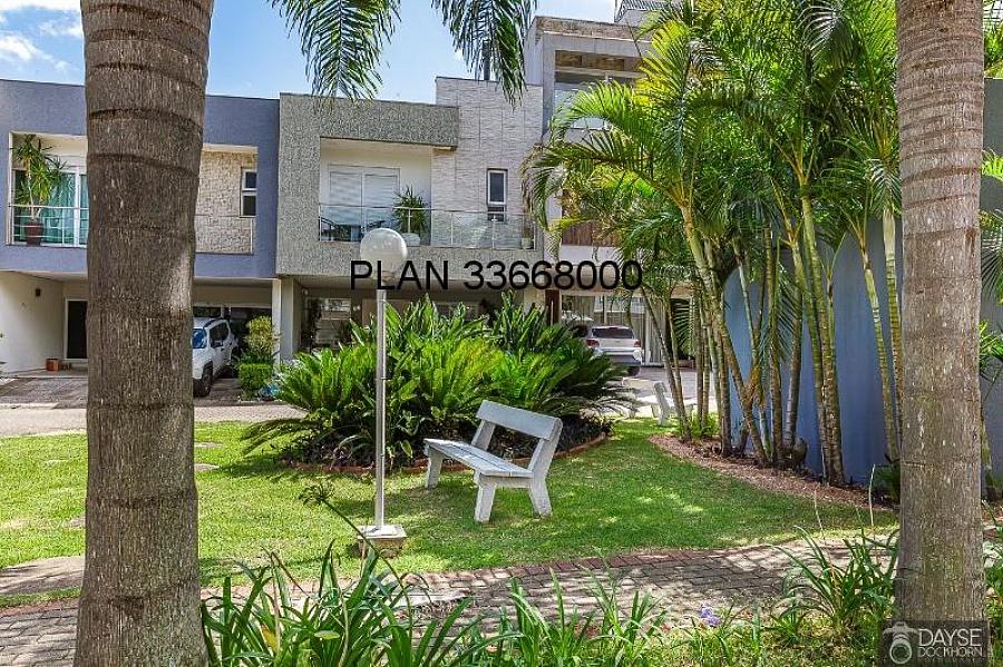 Luxuosa casa em condom�nio no Ecoville, Porto Alegre-RS: 4 quartos, 4 su�tes, 2 salas, 5 banheiros, 3 vagas de garagem, 450m�. Venha conferir! 82