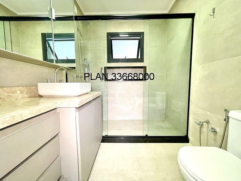 CASA T�RREA COM P�TIO AMPLO 17