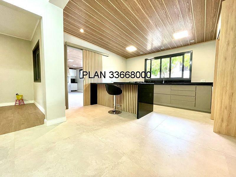 CASA T�RREA COM P�TIO AMPLO 23