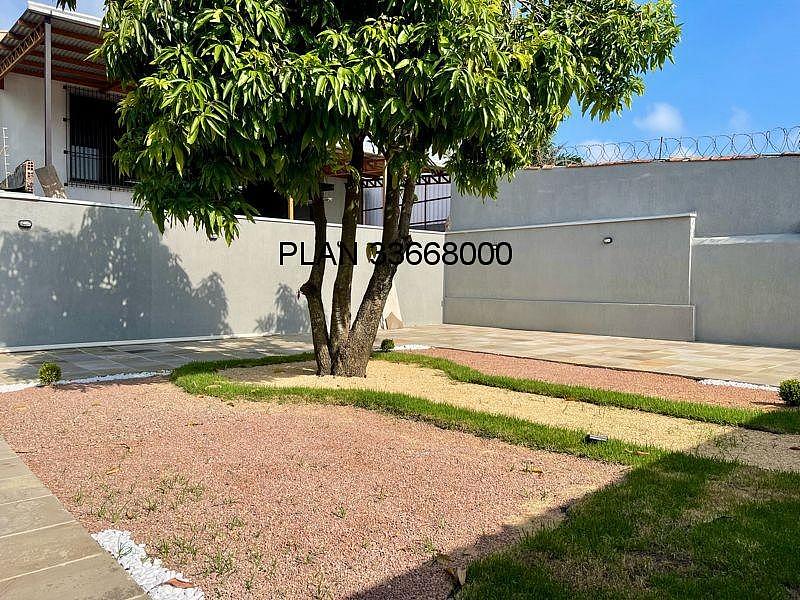 CASA T�RREA COM P�TIO AMPLO 36