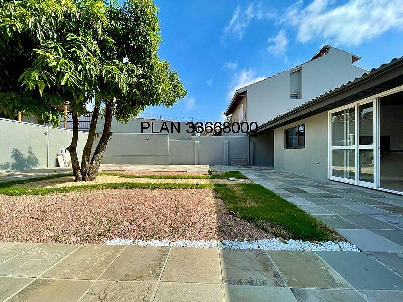 CASA T�RREA COM P�TIO AMPLO 35