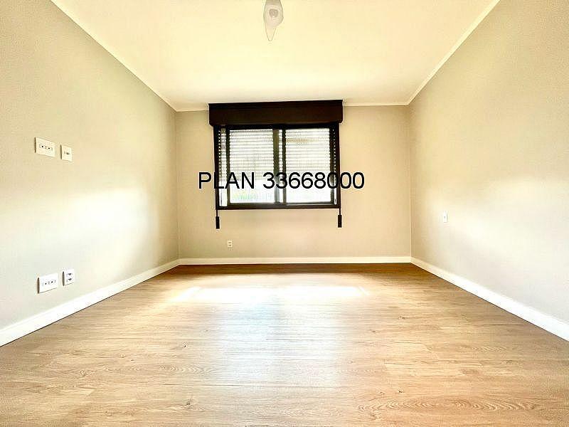 CASA T�RREA COM P�TIO AMPLO 14