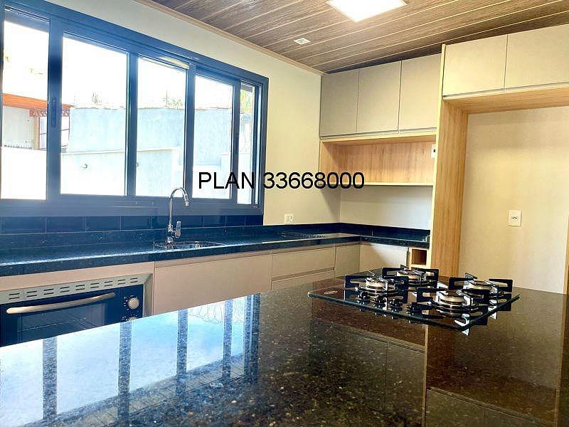 CASA T�RREA COM P�TIO AMPLO 28