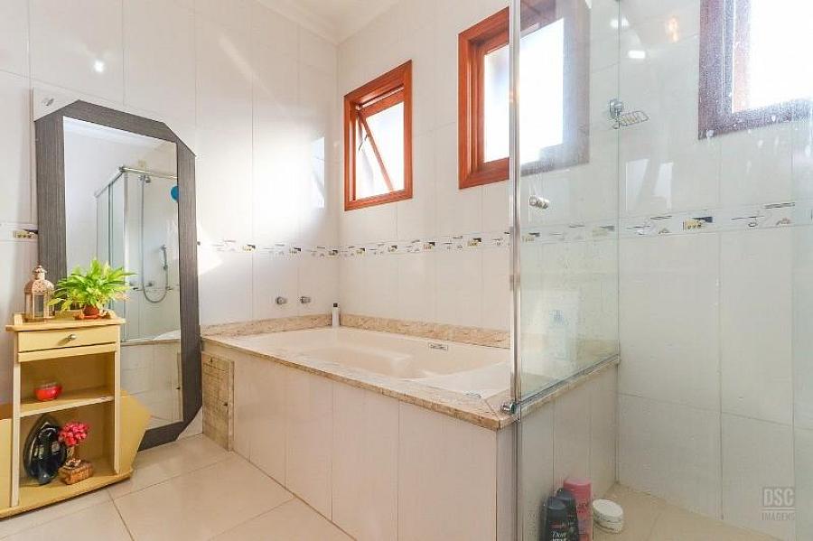 Casa de 3 quartos com su�te e 2 salas em condom�nio no Ecoville, Porto Alegre-RS: aproveite! 32