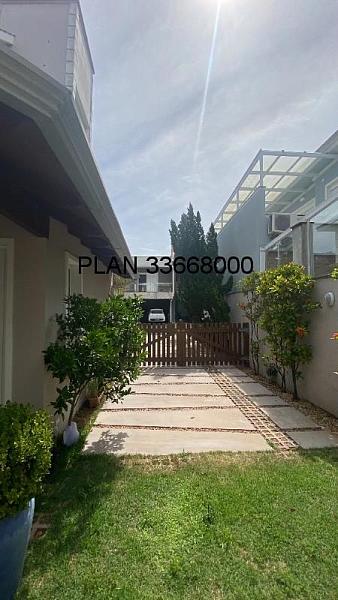 CASA CONDOM�NIO RESIDENCIAL em Porto Alegre - Rio Grande do Sul, Sarandi 8