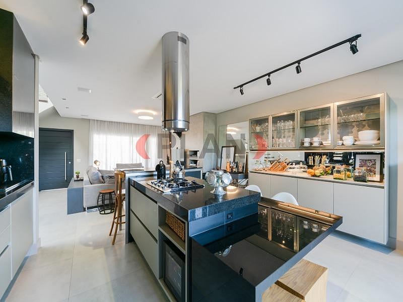 CASA CONDOM�NIO RESIDENCIAL em Porto Alegre - Rio Grande do Sul, Sarandi 12