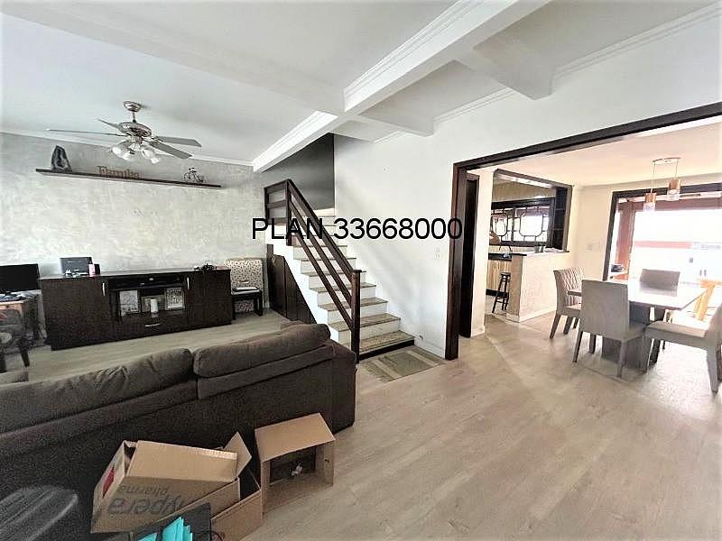 CASA RESIDENCIAL em Porto Alegre - Rio Grande do Sul, Sarandi 3