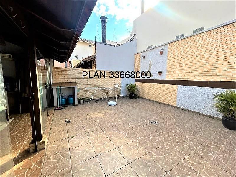 CASA RESIDENCIAL em Porto Alegre - Rio Grande do Sul, Sarandi 10
