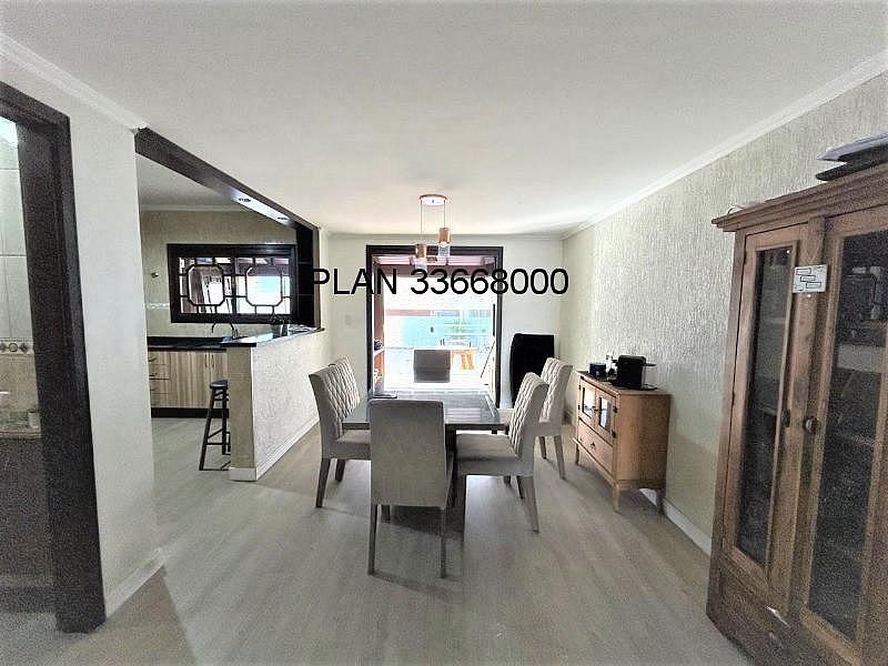 CASA RESIDENCIAL em Porto Alegre - Rio Grande do Sul, Sarandi 8