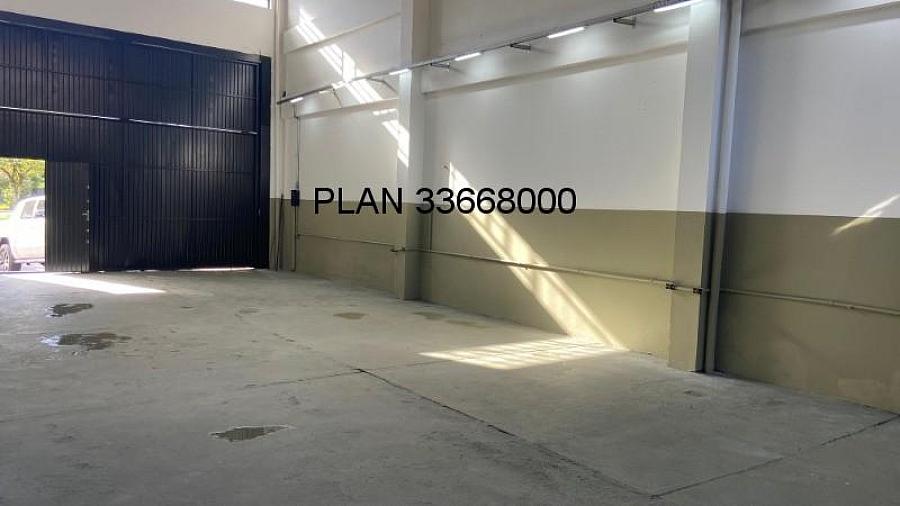 Oportunidade Imperd�vel: Galp�o Comercial � Venda em Porto Alegre-RS, Bairro Passo da Areia, 1 Sala, 2 Banheiros, 3 Vagas, 290m�! 24