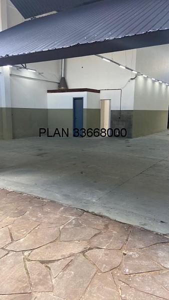 Oportunidade Imperd�vel: Galp�o Comercial � Venda em Porto Alegre-RS, Bairro Passo da Areia, 1 Sala, 2 Banheiros, 3 Vagas, 290m�! 19