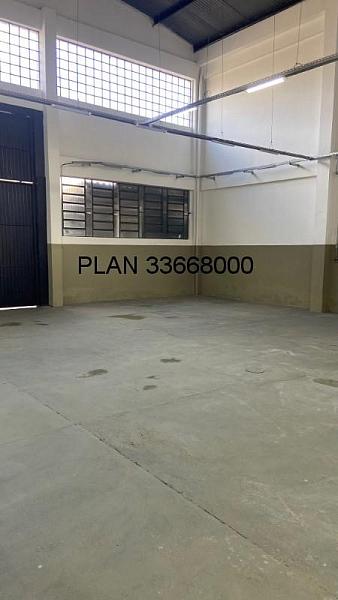 Oportunidade Imperd�vel: Galp�o Comercial � Venda em Porto Alegre-RS, Bairro Passo da Areia, 1 Sala, 2 Banheiros, 3 Vagas, 290m�! 3