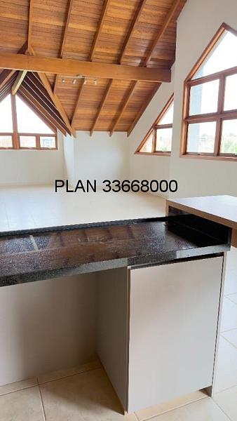CASA CONDOM�NIO RESIDENCIAL em Porto Alegre - Rio Grande do Sul, Sarandi 31