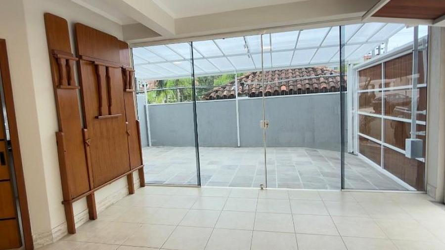 CASA CONDOM�NIO RESIDENCIAL em Porto Alegre - Rio Grande do Sul, Sarandi 12