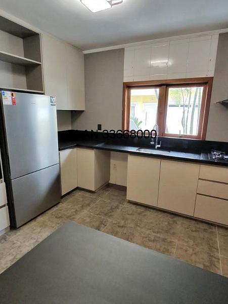 CASA CONDOM�NIO RESIDENCIAL em Porto Alegre - Rio Grande do Sul, Sarandi 58