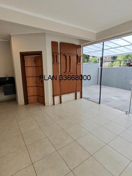 CASA CONDOM�NIO RESIDENCIAL em Porto Alegre - Rio Grande do Sul, Sarandi 60