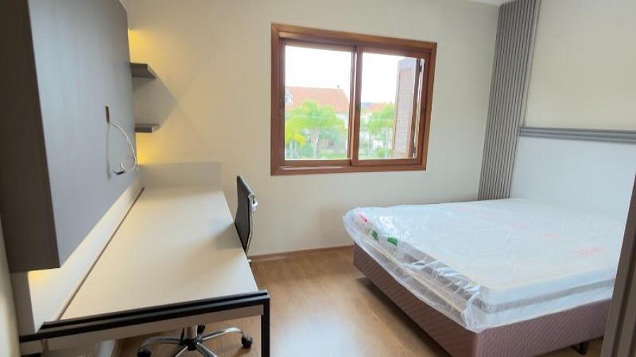 CASA CONDOM�NIO RESIDENCIAL em Porto Alegre - Rio Grande do Sul, Sarandi 20