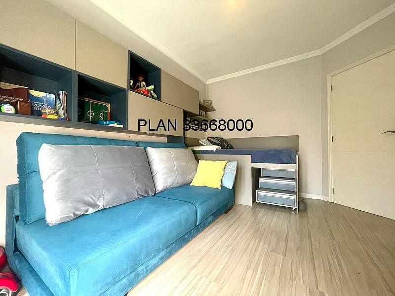 03 dormit�rios, sendo uma su�te master com banheira de hidromassagem, uma su�te americana + um quarto. 31