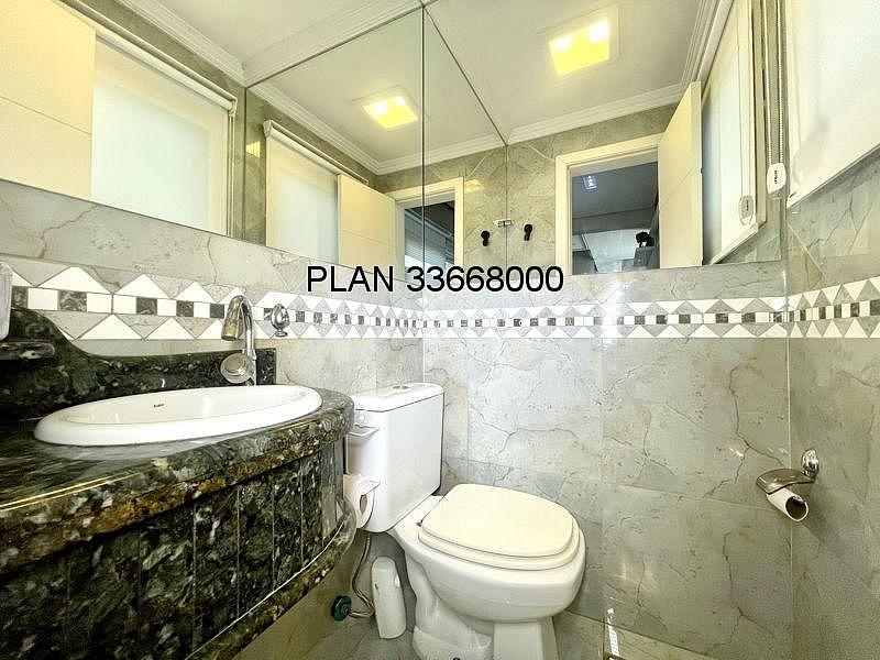 03 dormit�rios, sendo uma su�te master com banheira de hidromassagem, uma su�te americana + um quarto. 12