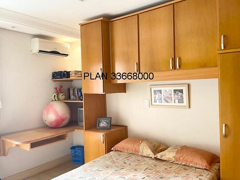CASA CONDOM�NIO RESIDENCIAL em Porto Alegre - Rio Grande do Sul, Sarandi 33