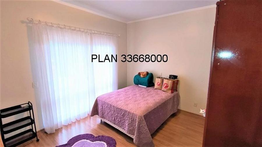 Casa ampla no Condom�nio Parque Igua�u 17