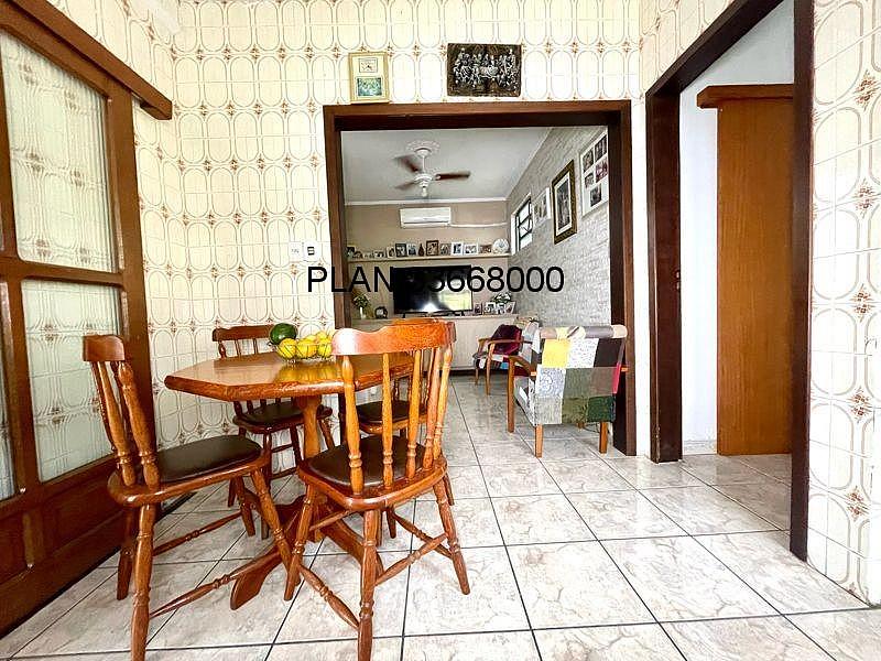 RUA CORREA DE MELO 12