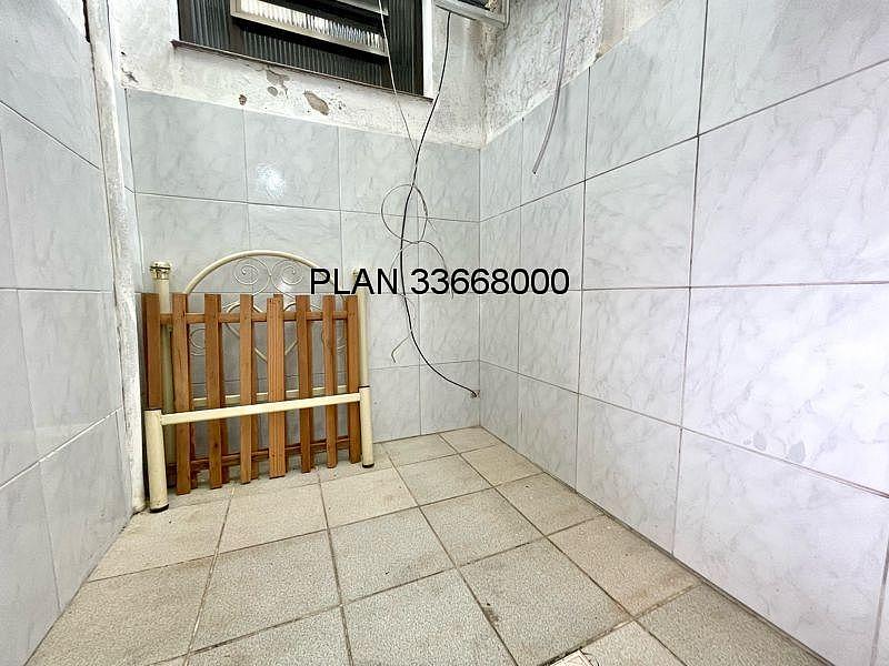 RUA CORREA DE MELO 16