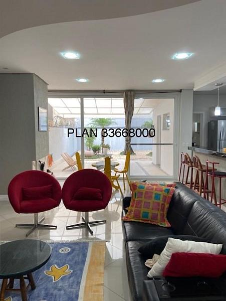 CASA CONDOM�NIO 7