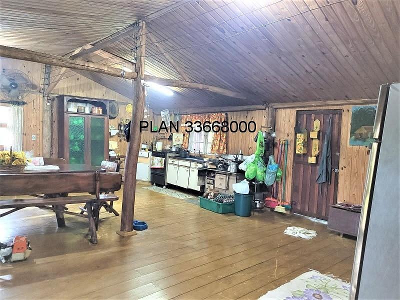 sitio em Mariana Pimentel. 10