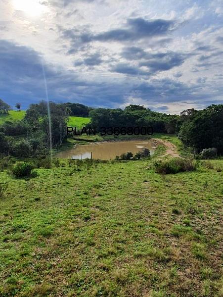 sitio em Mariana Pimentel. 31
