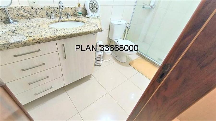 Excelente casa em Condom�nio com 04 dormit�rios sendo 02 su�tes. 9
