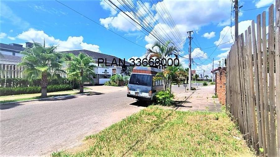 Observa��o: As fotos corresponde a dois terrenos. 10