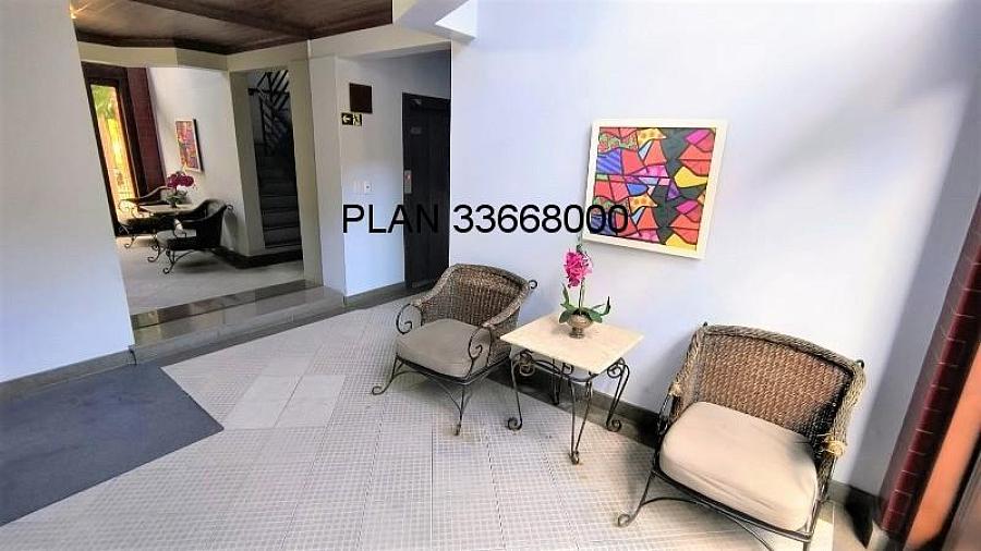 Excelente cobertura pr�ximo da Avenida Benno Mentz 4